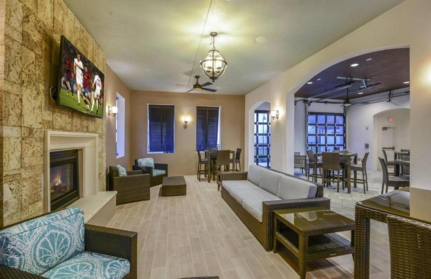 Townhome With Private Pool, Bbq & Free Waterpark Kissimmee Exteriör bild